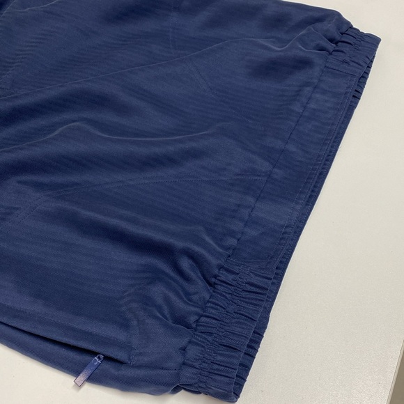 Descente Golf Jacket - Picture 9 of 10